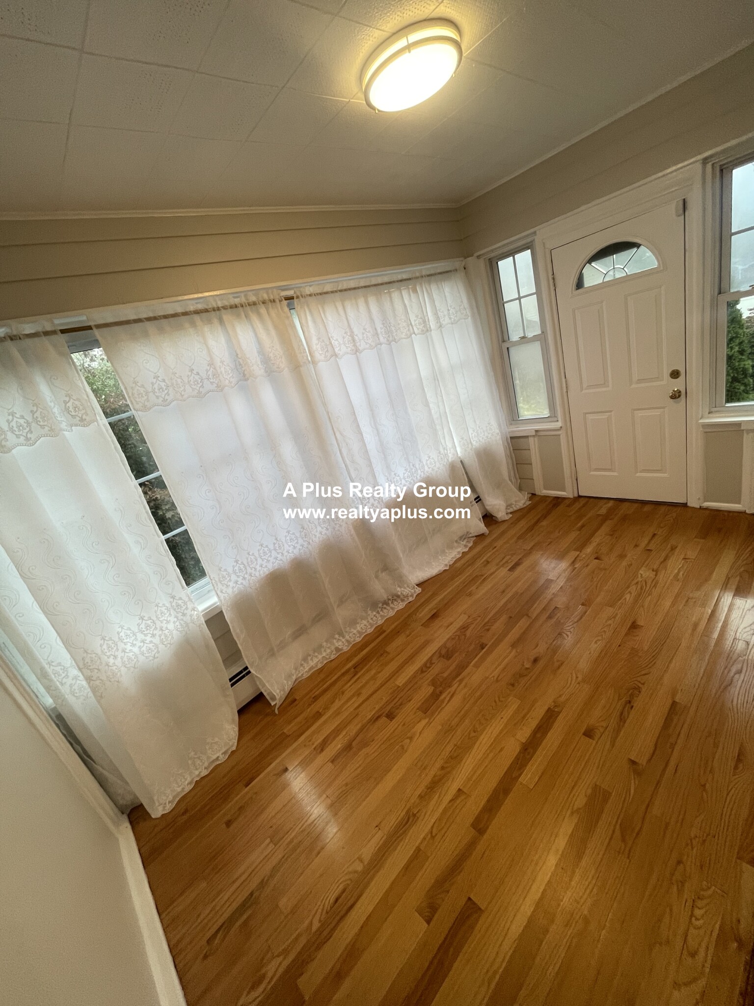 53 Salman St, West Roxbury