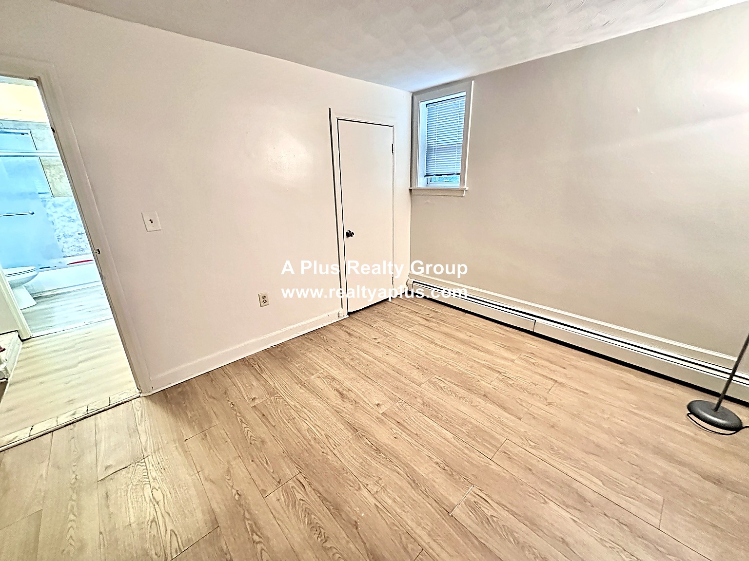 Photos of apartment on Cummins Hwy,Boston MA 02136