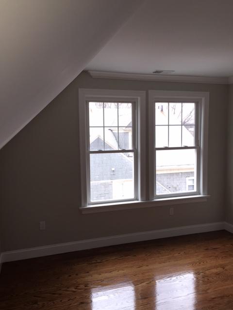 52 Townsend St, Roxbury