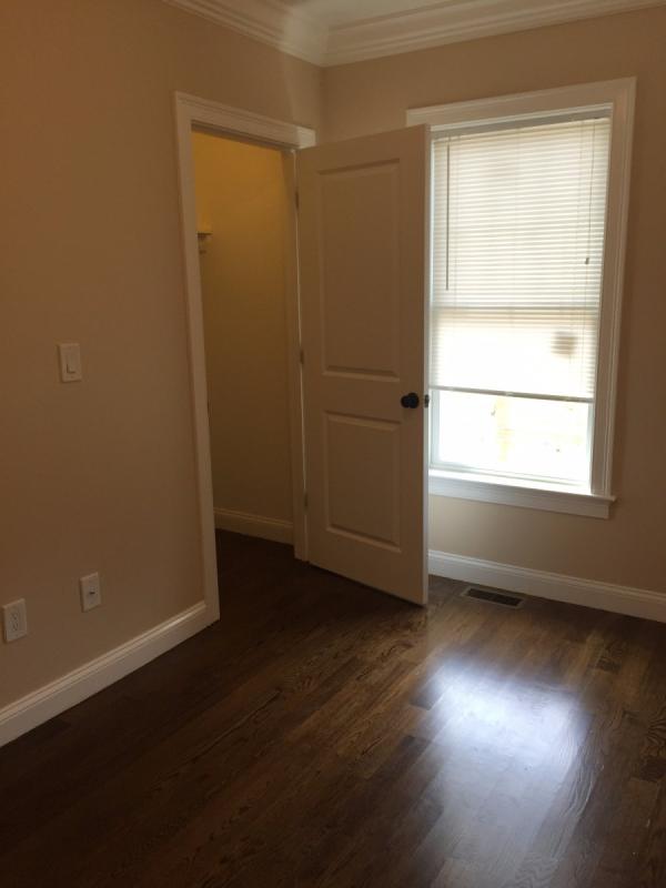4 bed, 2 bath apartment for rent at 47 Notre Dame St Unit 2, Roxbury — photo 4 of 10