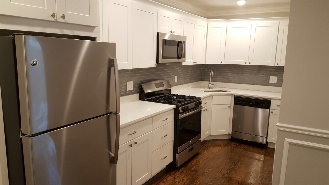 55 Iffley Rd, Jamaica Plain