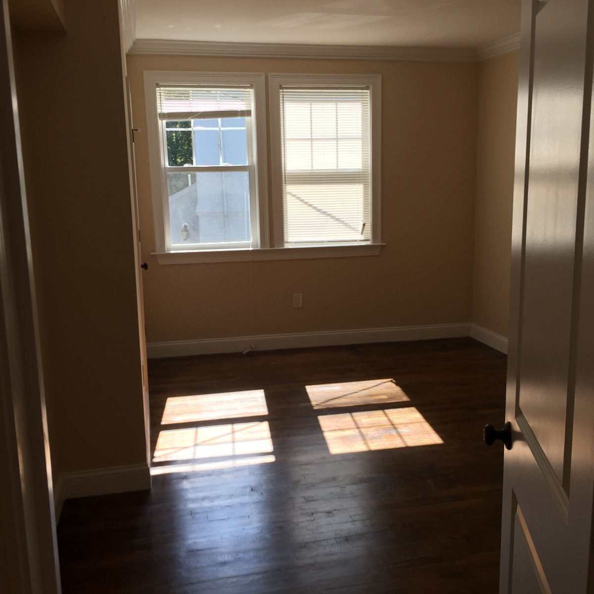 52 Townsend St, Roxbury