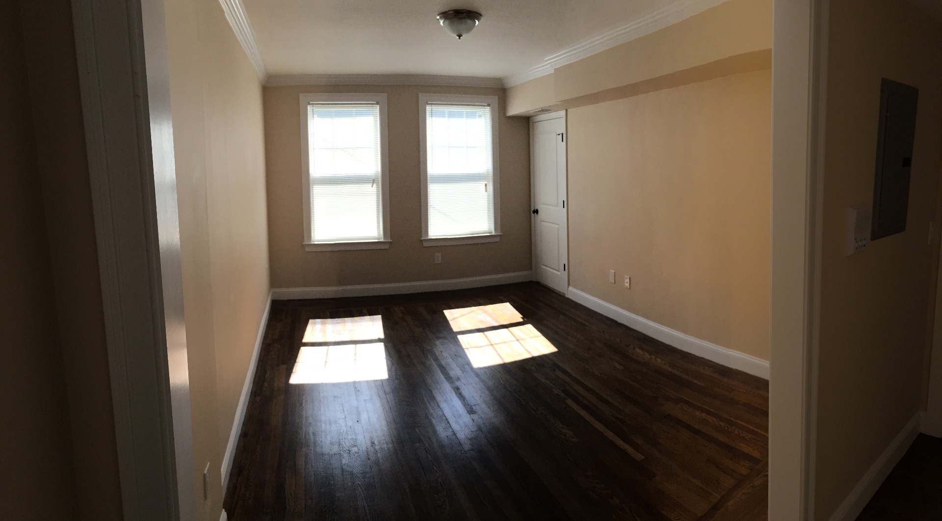 52 Townsend St, Roxbury