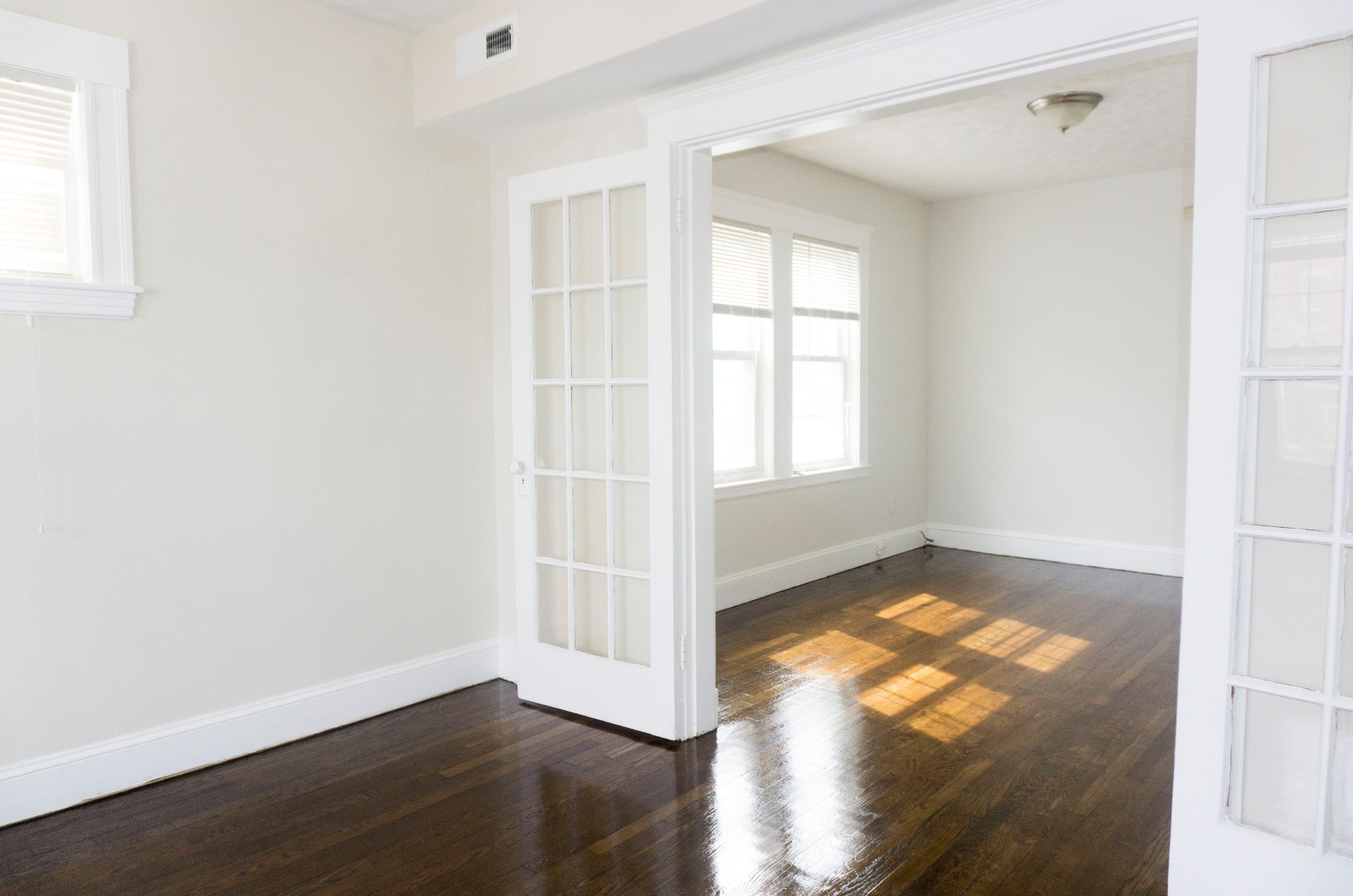 2 bed, 1 bath apartment for rent at 26 School St Unit 6, Jamaica Plain — photo 7 of 9