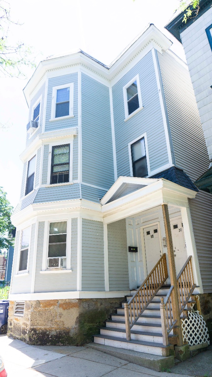 18 Highland Ave, Roxbury
