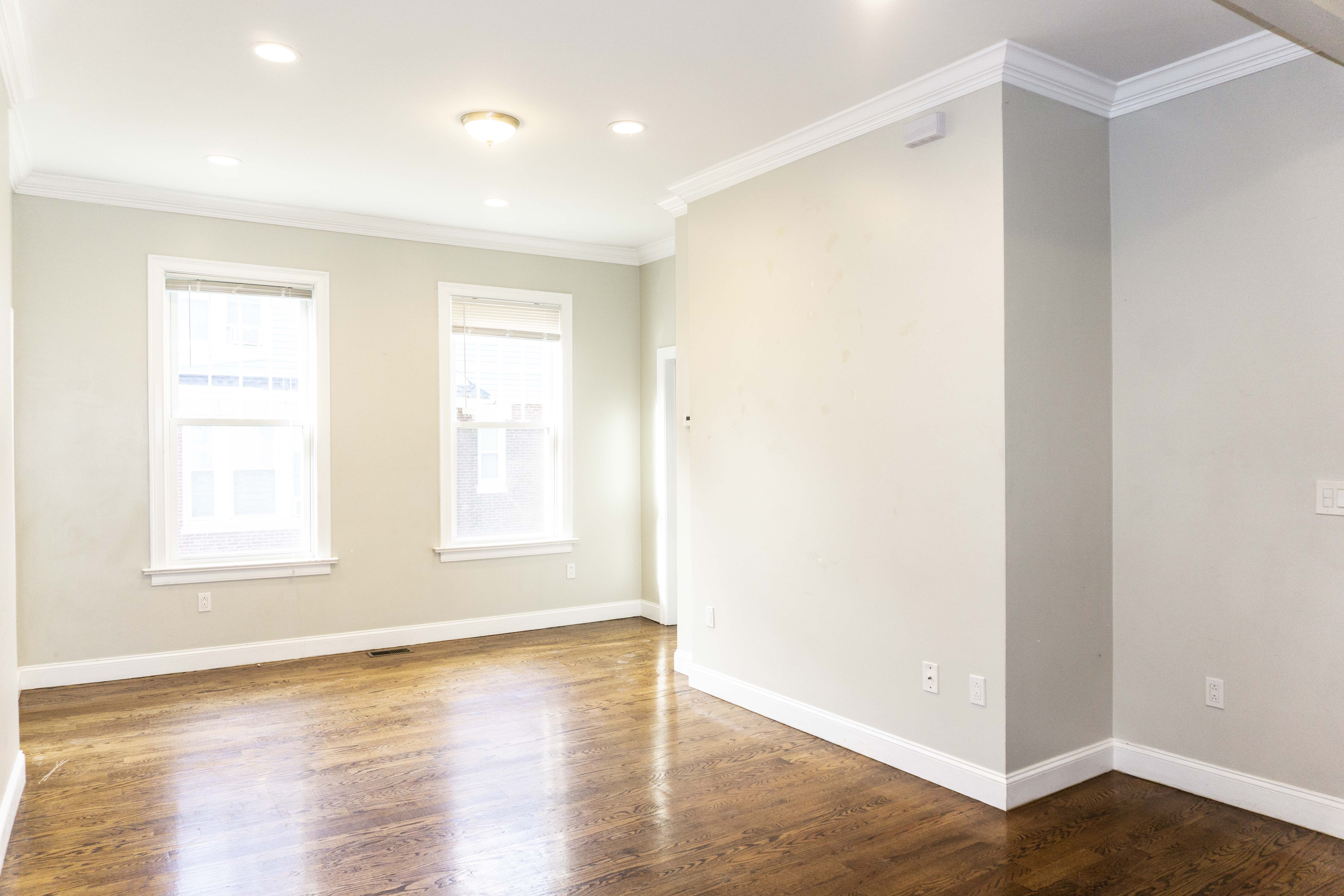 3 bed, 1 bath apartment for rent at 50 Townsend St Unit 1, Roxbury — photo 2 of 12