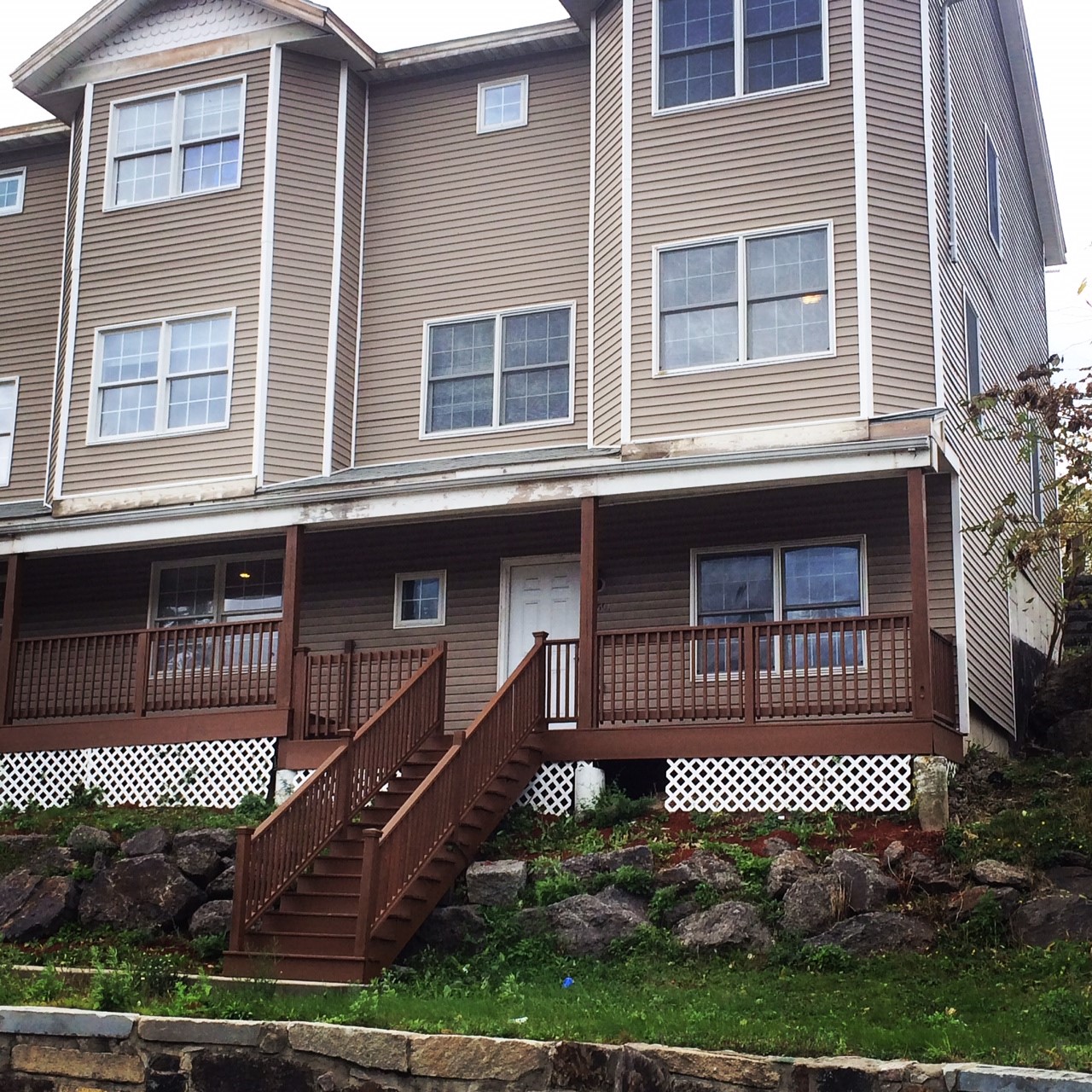 5 bed, 2 bath apartment for rent at 2595 Washington St, Roxbury