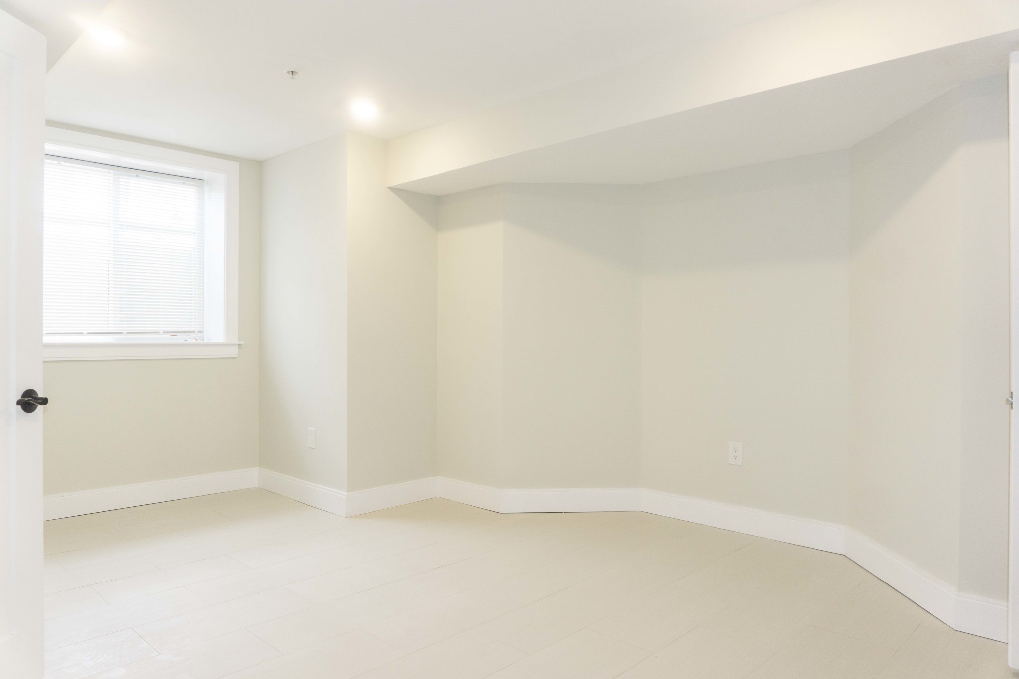 3 bed, 2 bath apartment for rent at 54 Athol St Unit 1a, Allston — photo 6 of 9