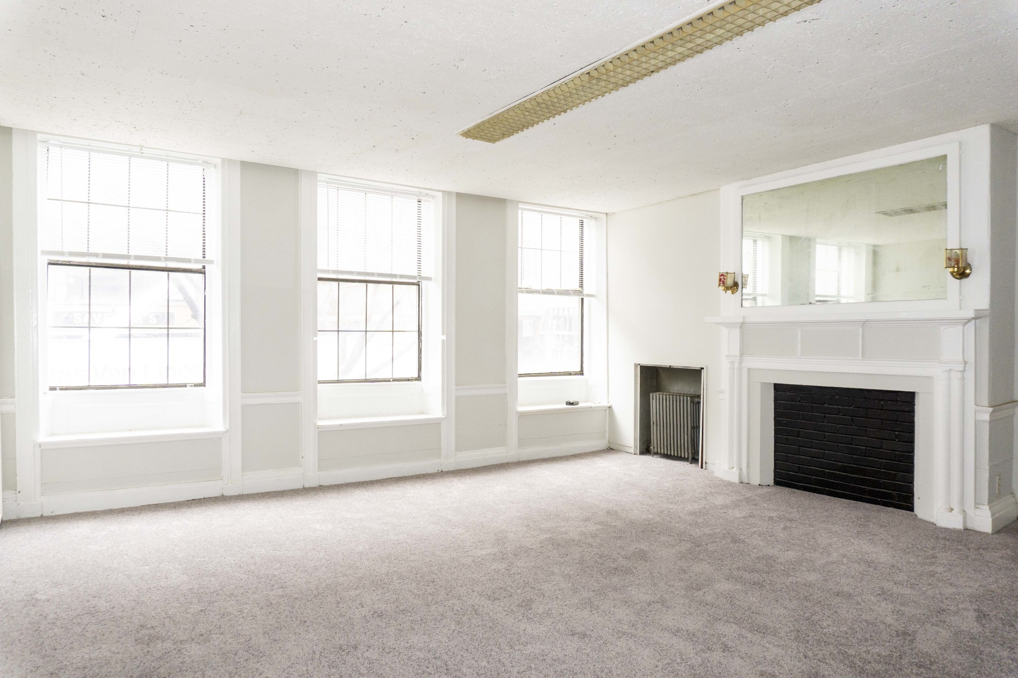 147 Charles St, Beacon Hill