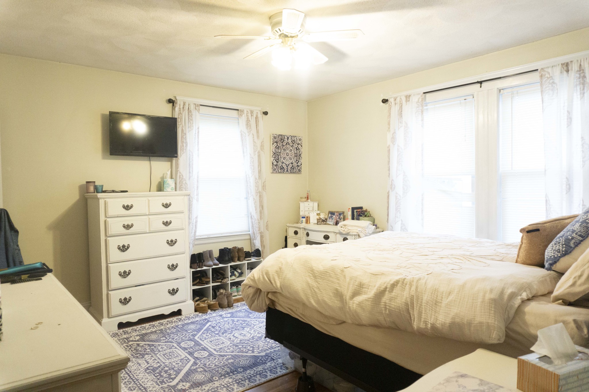 4 bed, 1 bath apartment for rent at 228 Washington St Unit N, Brighton — photo 8 of 10