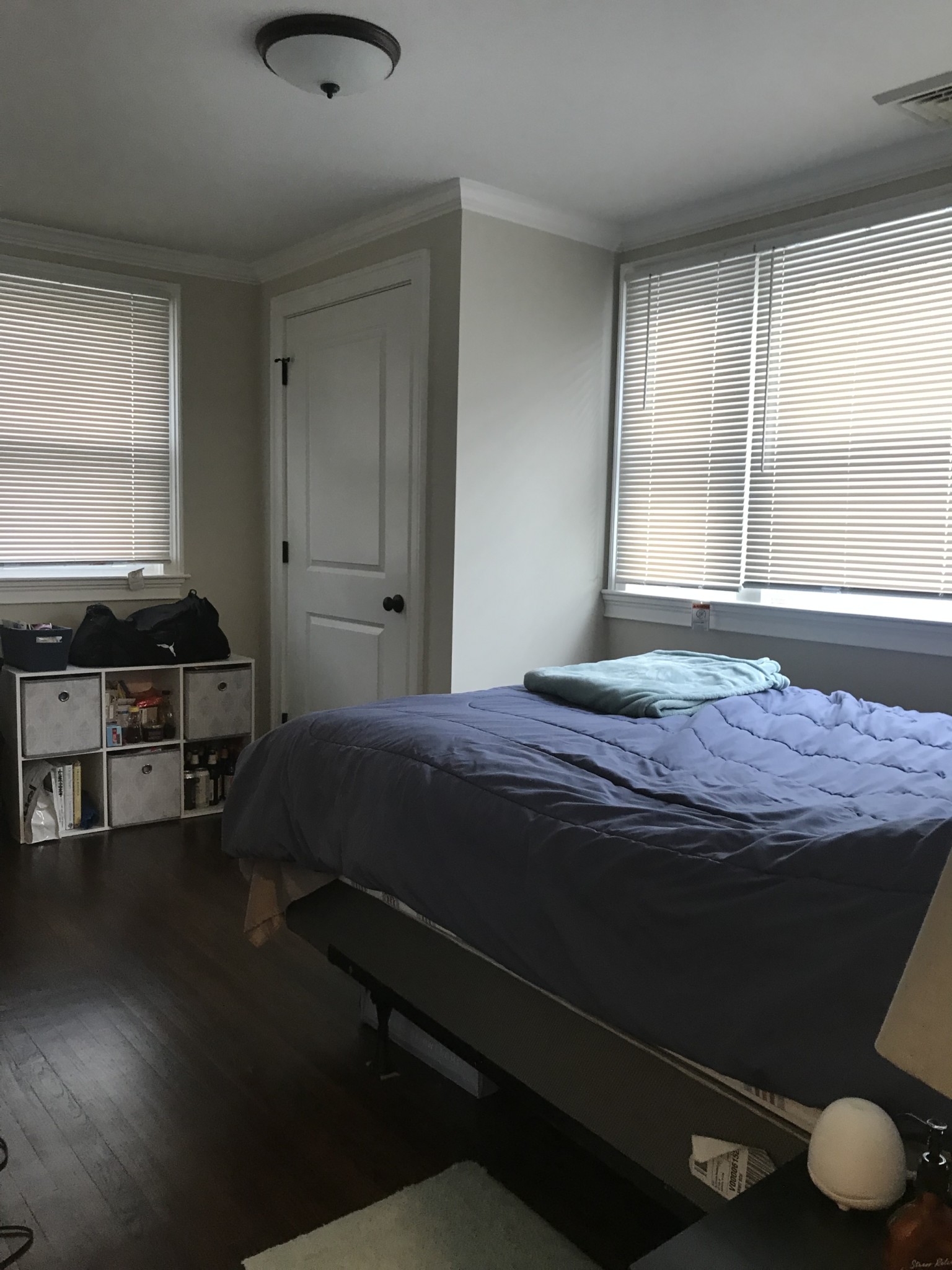 4 bed, 1 bath apartment for rent at 8 Hardwick Ter, Brighton — photo 7 of 11