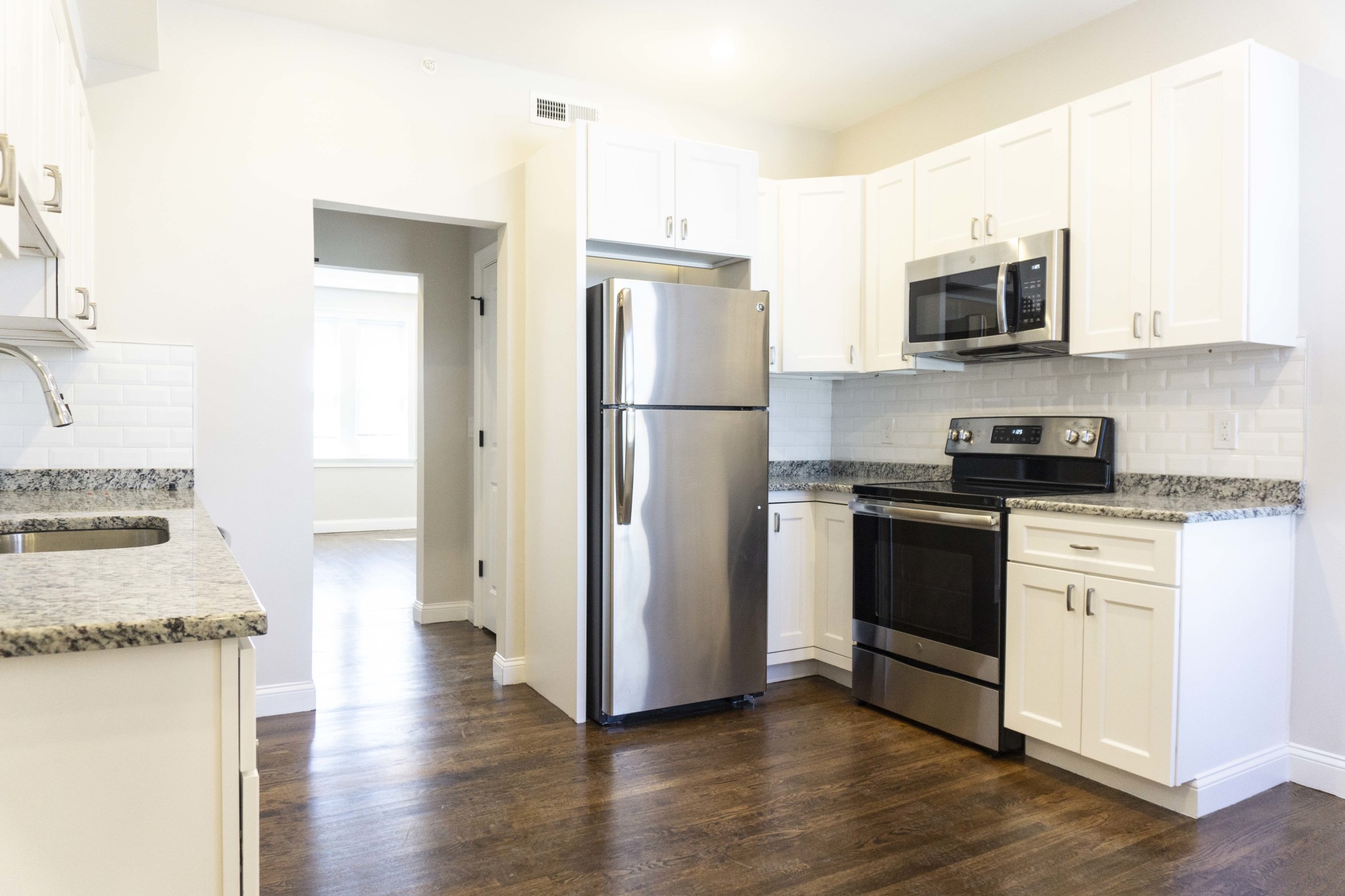 Photos of apartment on Commonwealth Ave.,Boston MA 02135