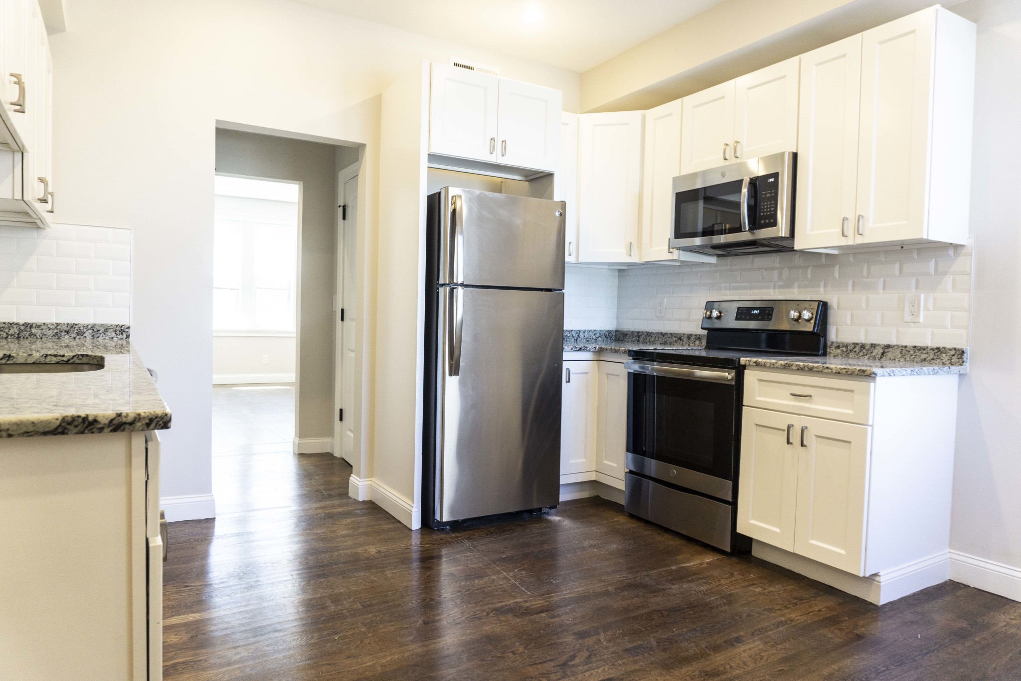 2017 Commonwealth Ave, Brighton