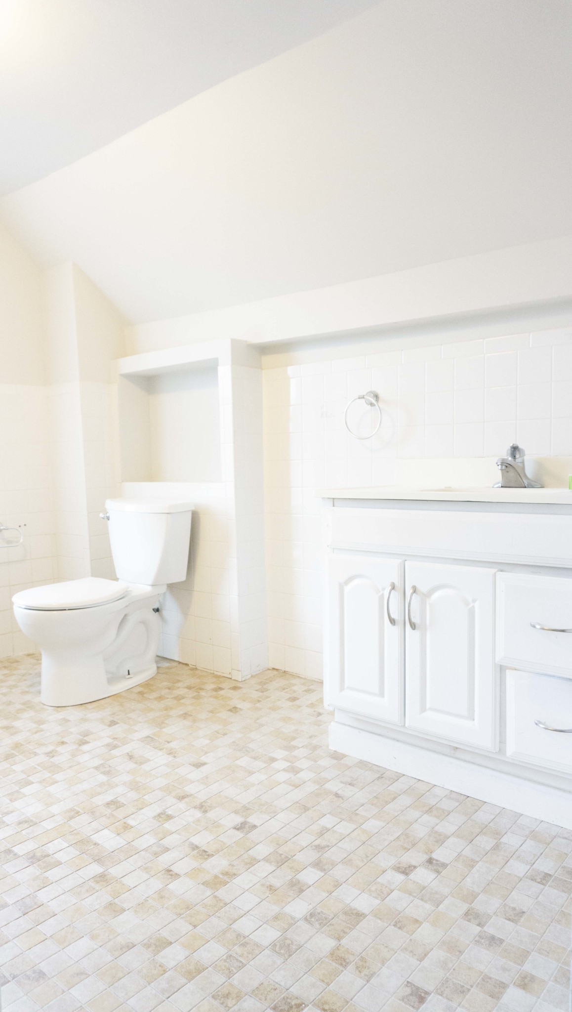 273 Havre St, East Boston