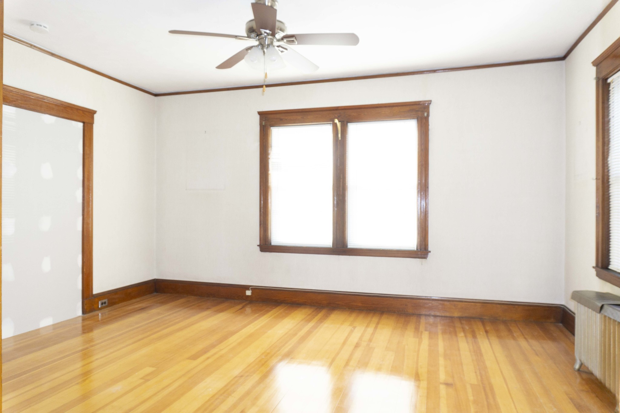 3 bed, 1 bath apartment for rent at 474 Western Ave Unit 1, Brighton — photo 6 of 13