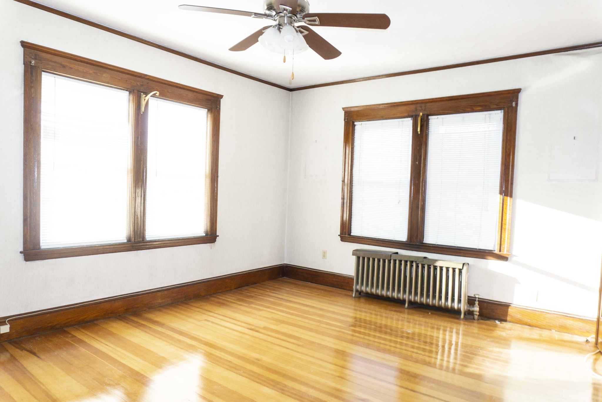 3 bed, 1 bath apartment for rent at 474 Western Ave Unit 1, Brighton — photo 1 of 13