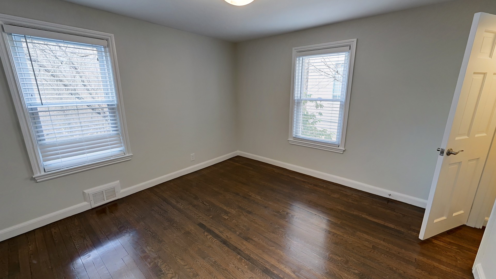 6 bed, 3 bath apartment for rent at 23 Drew Rd, Chestnut Hill — photo 11 of 17