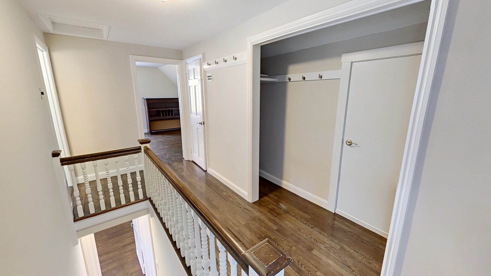 6 bed, 3 bath apartment for rent at 23 Drew Rd, Chestnut Hill — photo 8 of 17