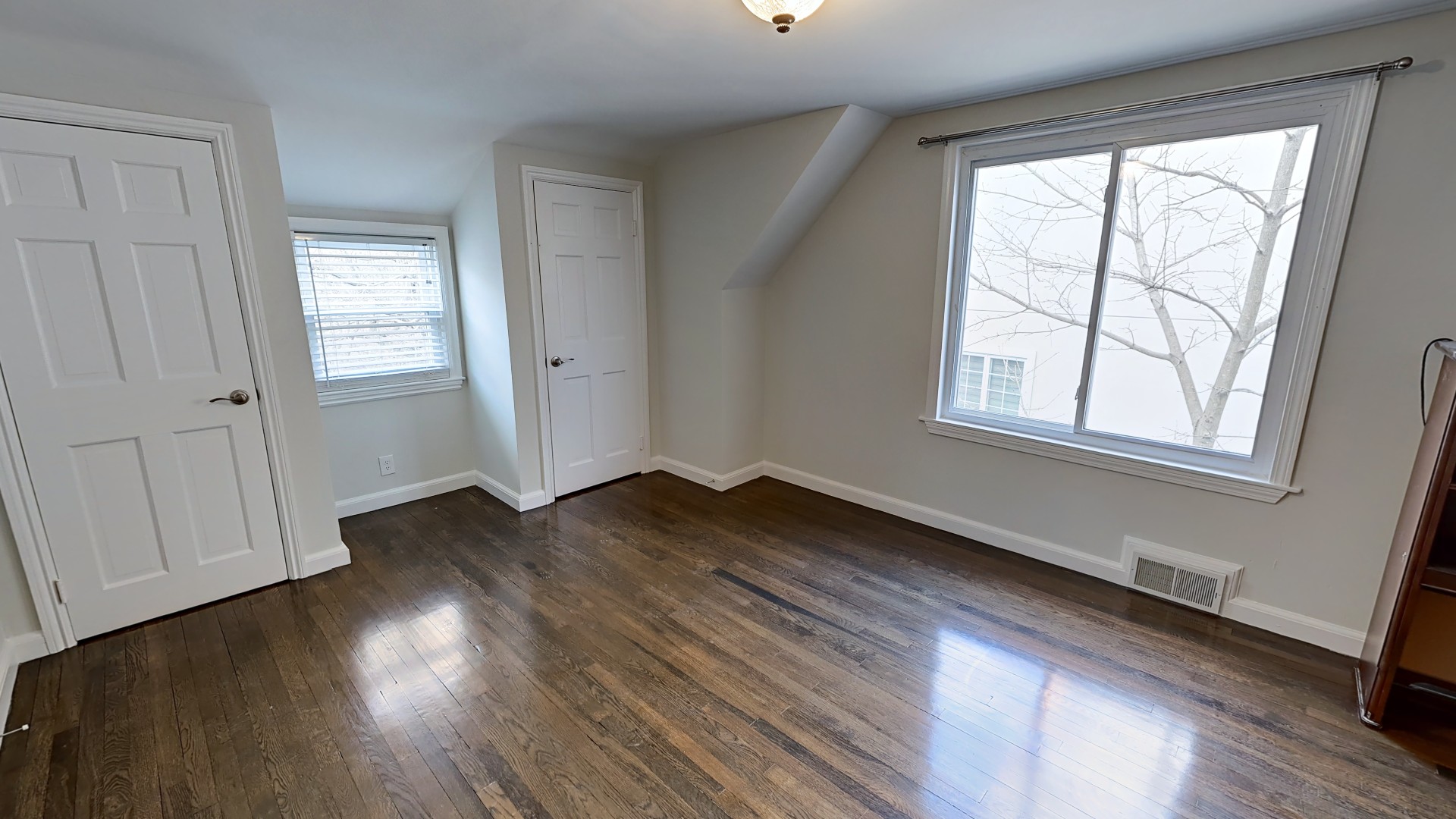 6 bed, 3 bath apartment for rent at 23 Drew Rd, Chestnut Hill — photo 14 of 17