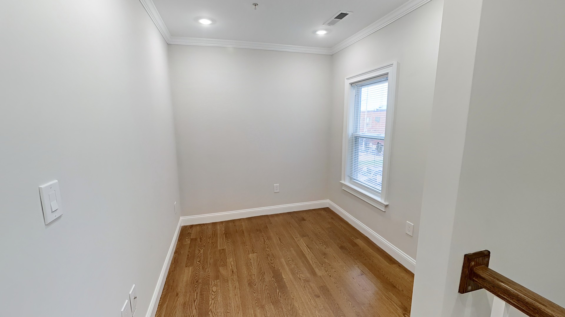 Photos of apartment on Pearl St.,Somerville MA 02145