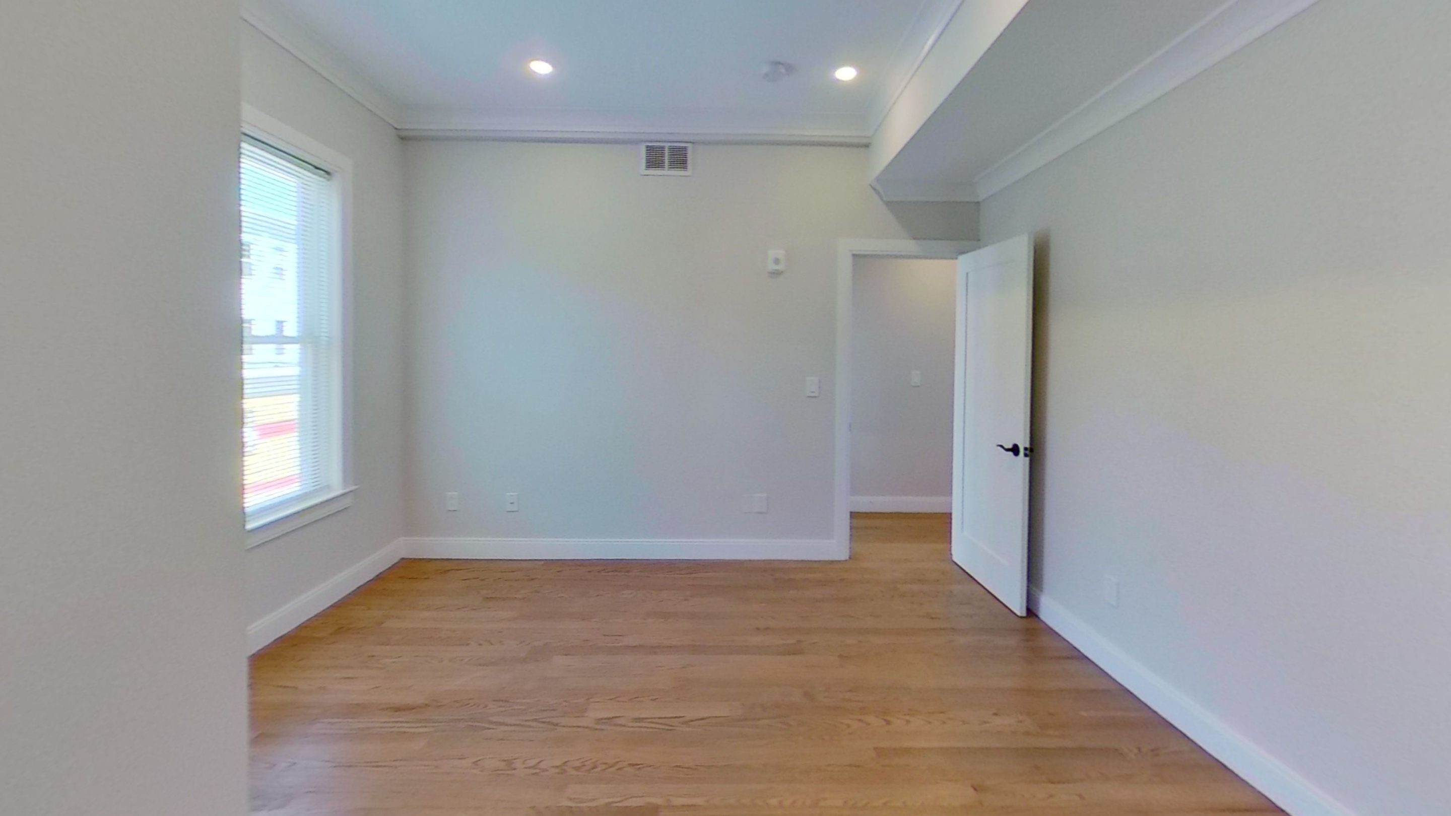 3 bed, 2 bath apartment for rent at 68 Day St Unit 3, Jamaica Plain — photo 6 of 12