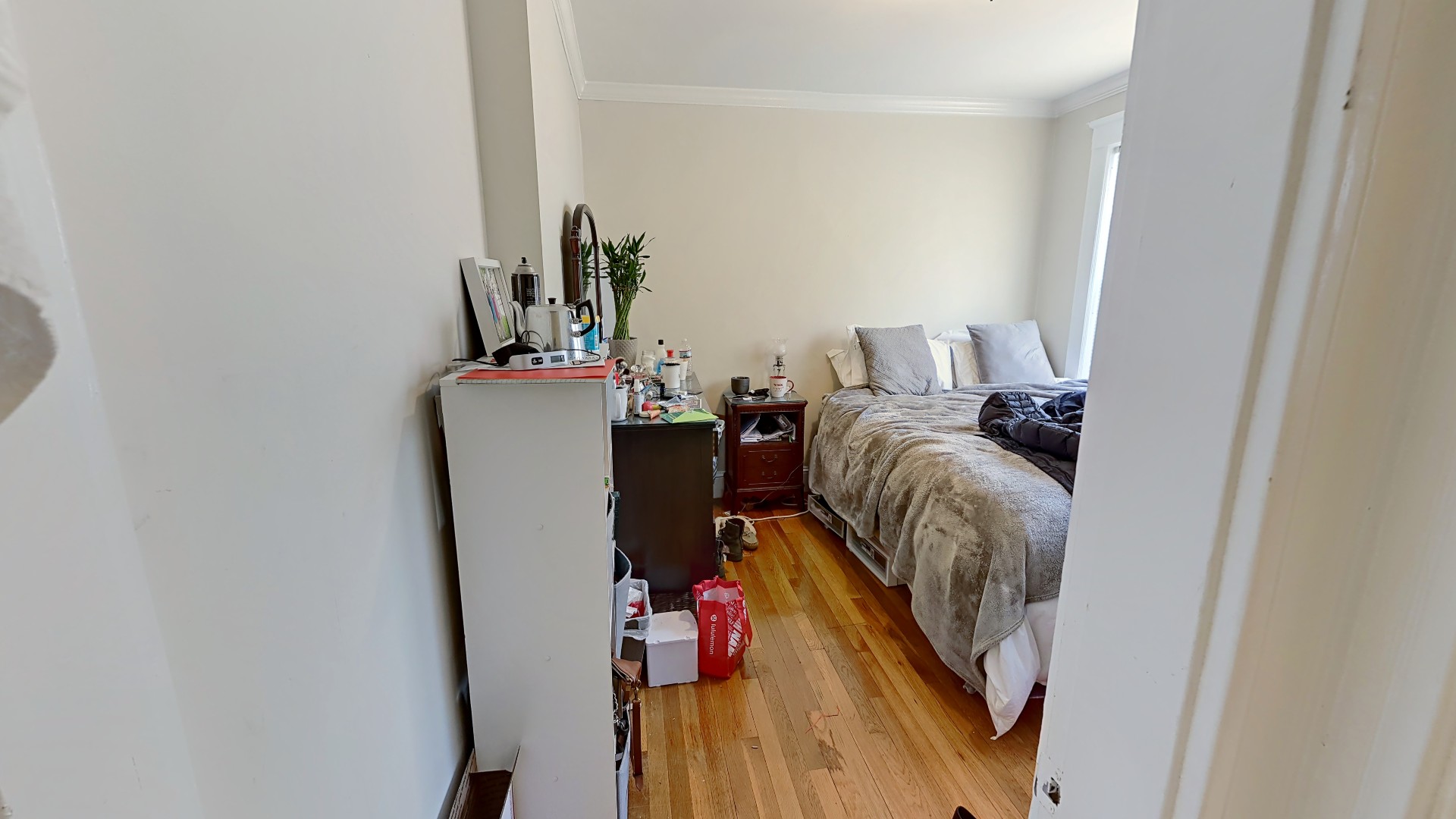 4 bed, 2 bath apartment for rent at 226 Washington St Unit 1, Brighton — photo 17 of 24