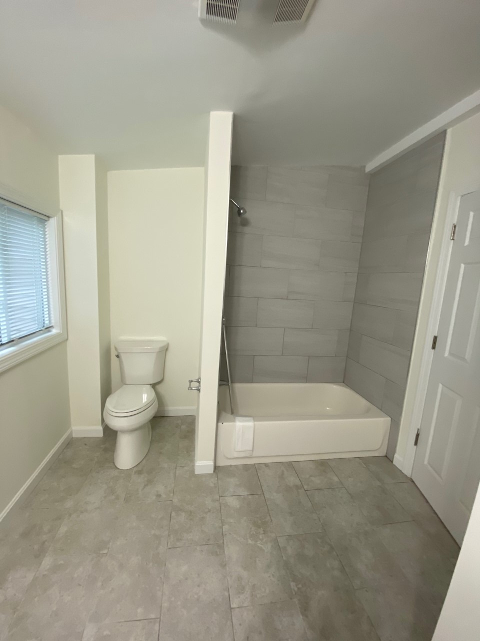 92 Maple St, Dorchester