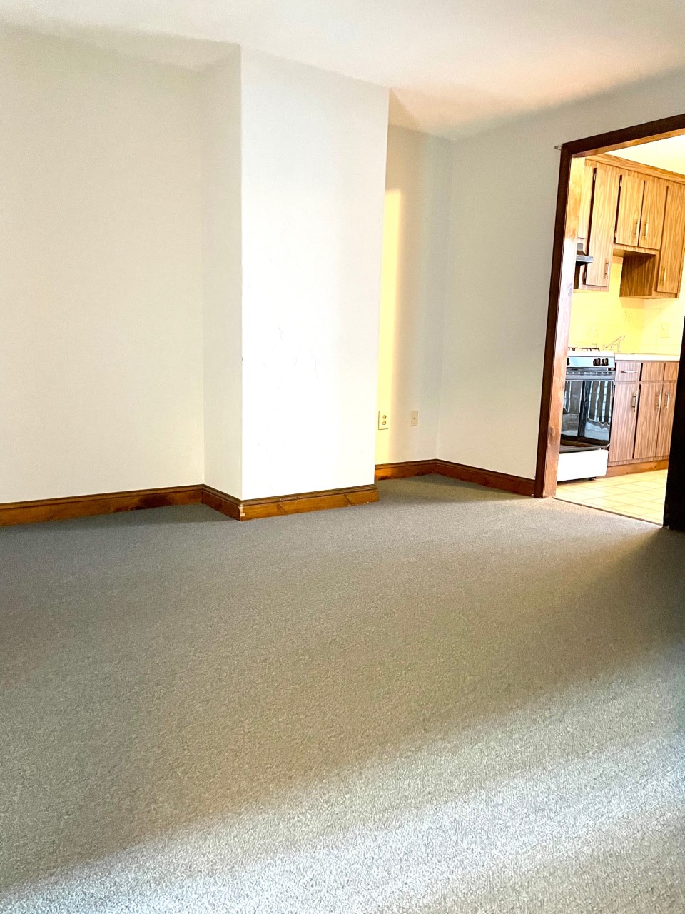 87 Cottage St, East Boston