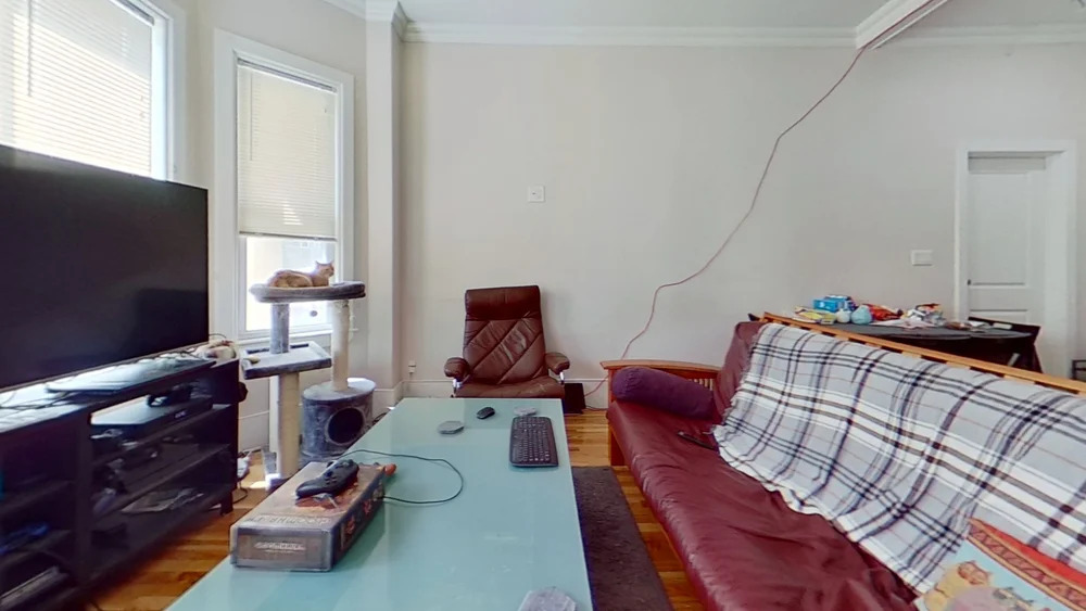 66 Mozart St, Jamaica Plain