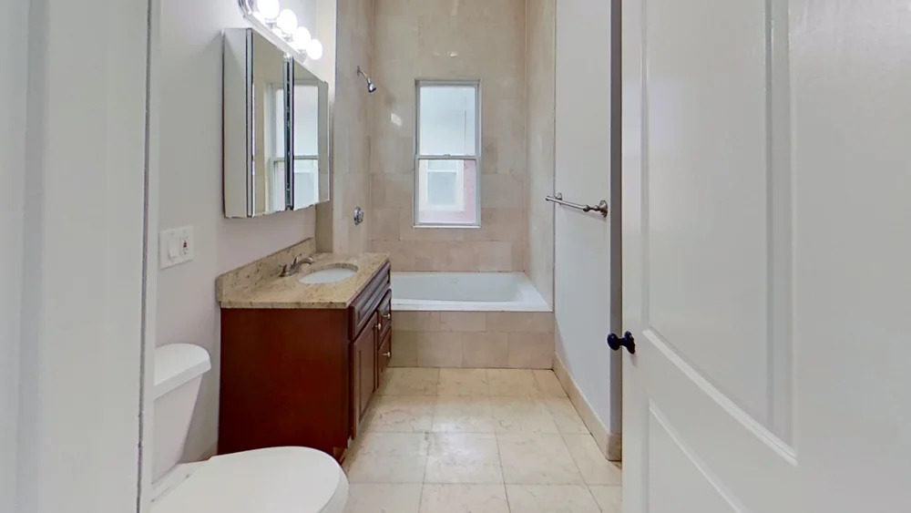 3.5 bed, 1 bath apartment for rent at 23 Hastings St Unit 2, West Roxbury — photo 11 of 12