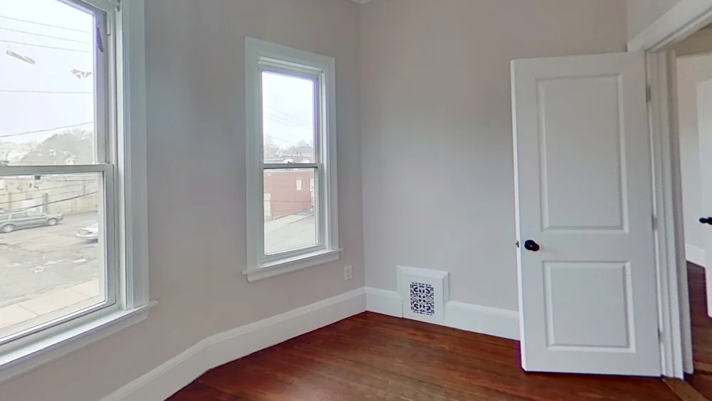 3.5 bed, 1 bath apartment for rent at 23 Hastings St Unit 2, West Roxbury — photo 10 of 12