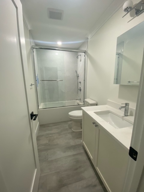 12 Lopez Ave, Harvard Square