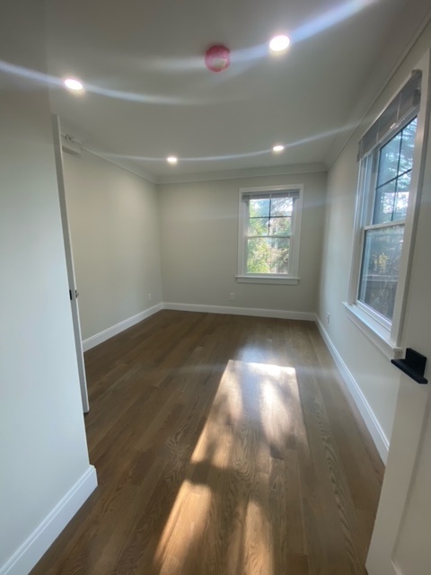 12 Lopez Ave, Harvard Square