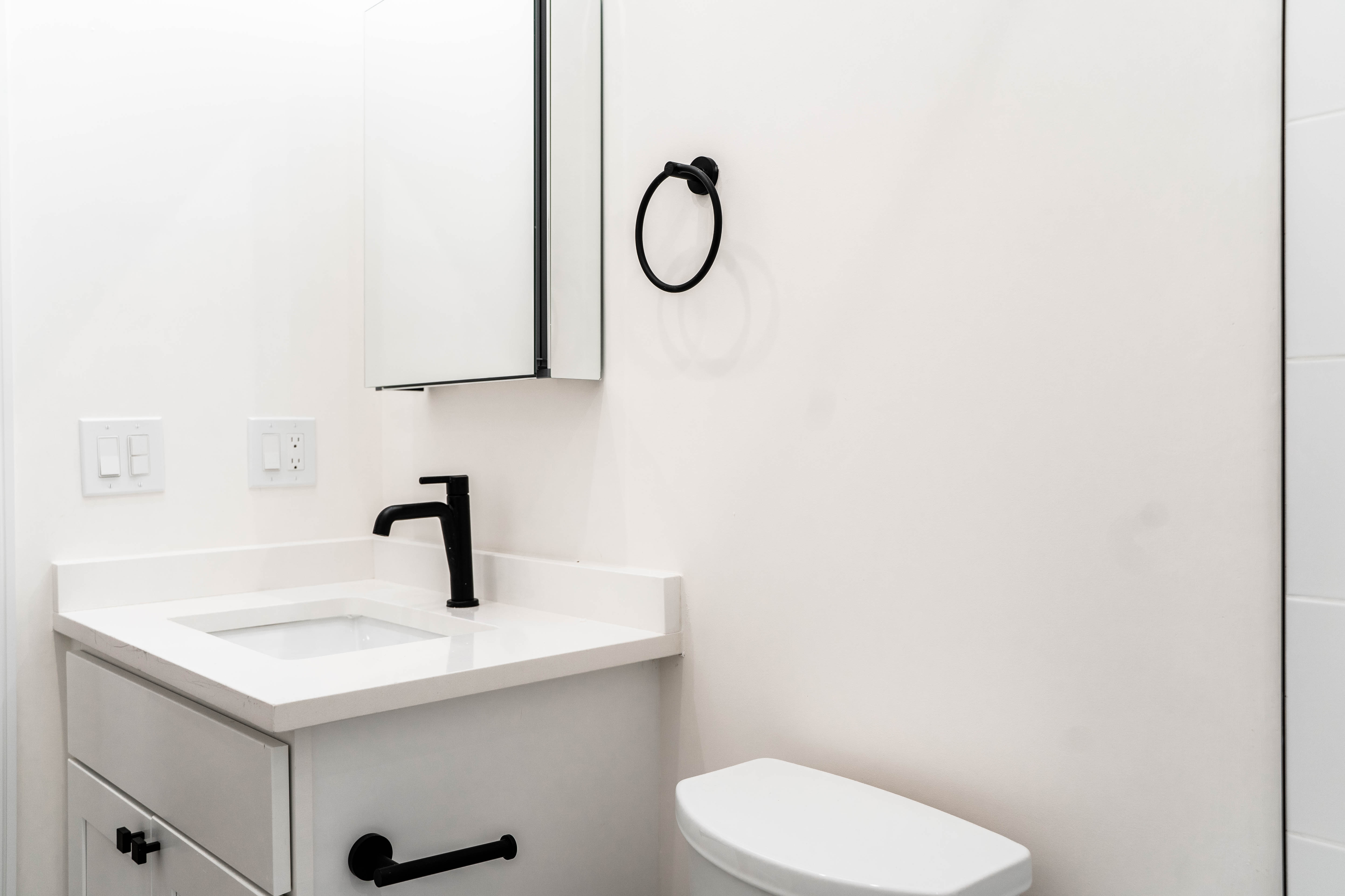 5 bed, 2 bath apartment for rent at 11 Falkland St Unit 3, Brighton — photo 19 of 28