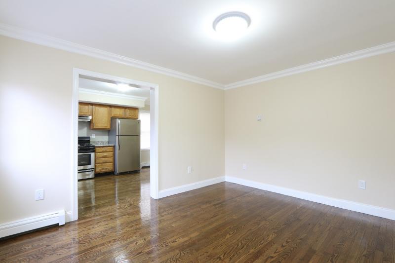 10 Guild St, Roxbury