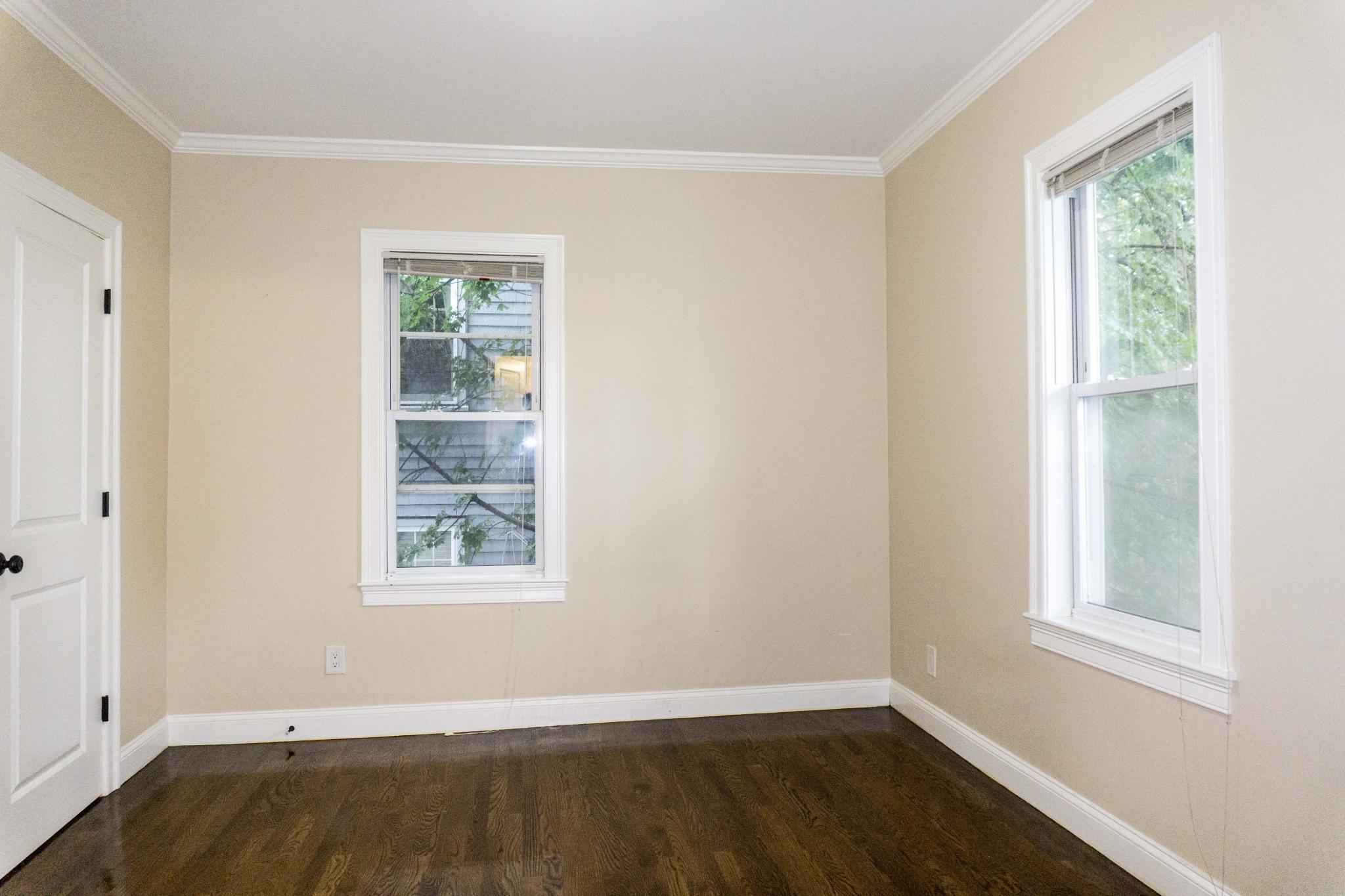 39 Glen Rd, Jamaica Plain