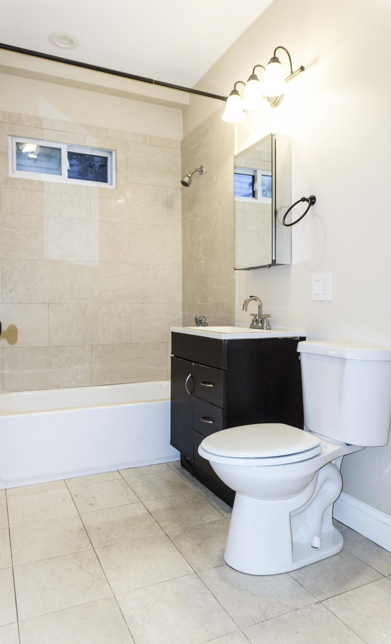 39 Glen Rd, Jamaica Plain