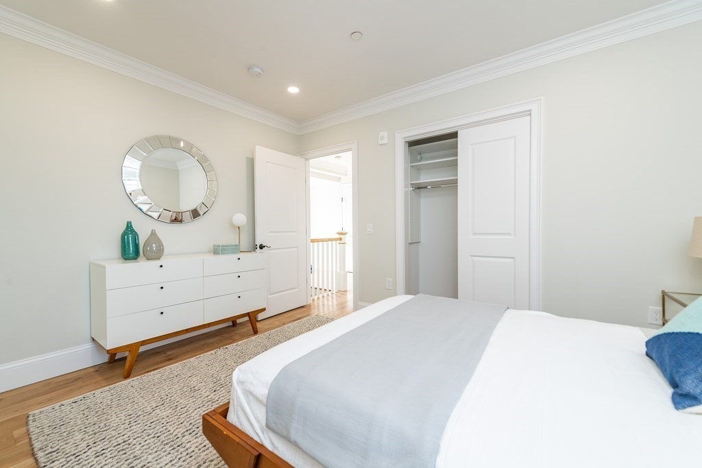 106 Forest Hills St, Jamaica Plain