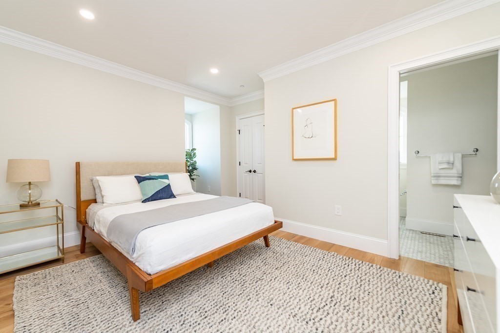 106 Forest Hills St, Jamaica Plain