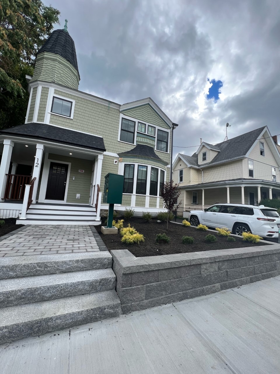 12 Reedsdale St, Allston