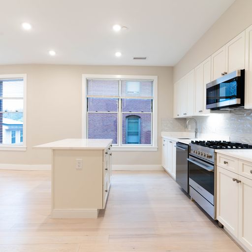 Photos of apartment on Evergreen St.,Boston MA 02130