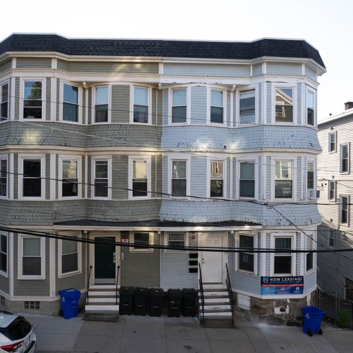 37.2 Calumet St, Mission Hill