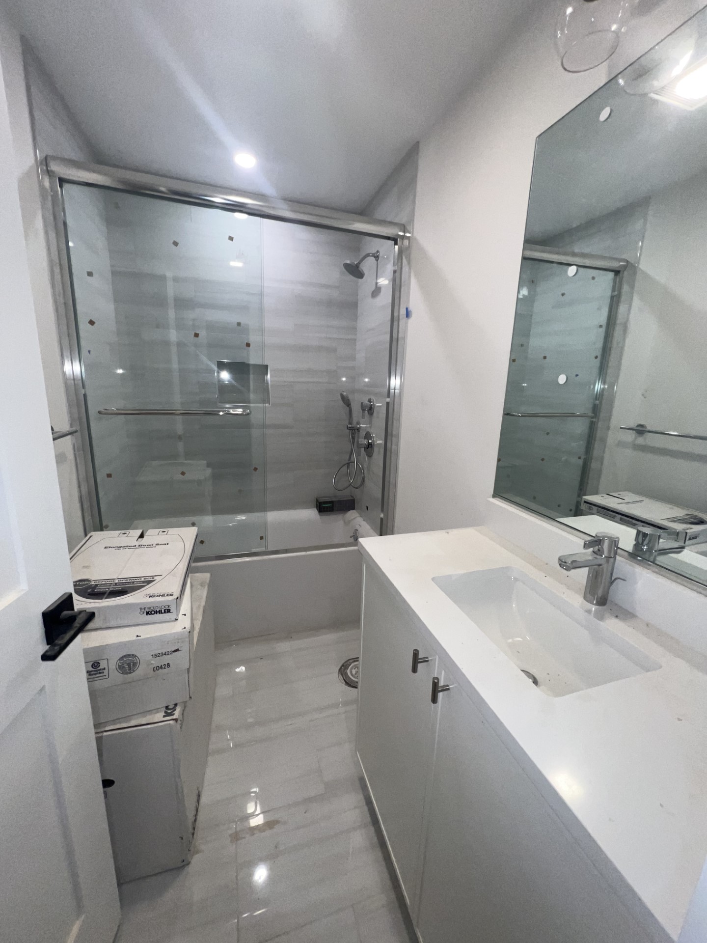 9 Everett Sq, Allston