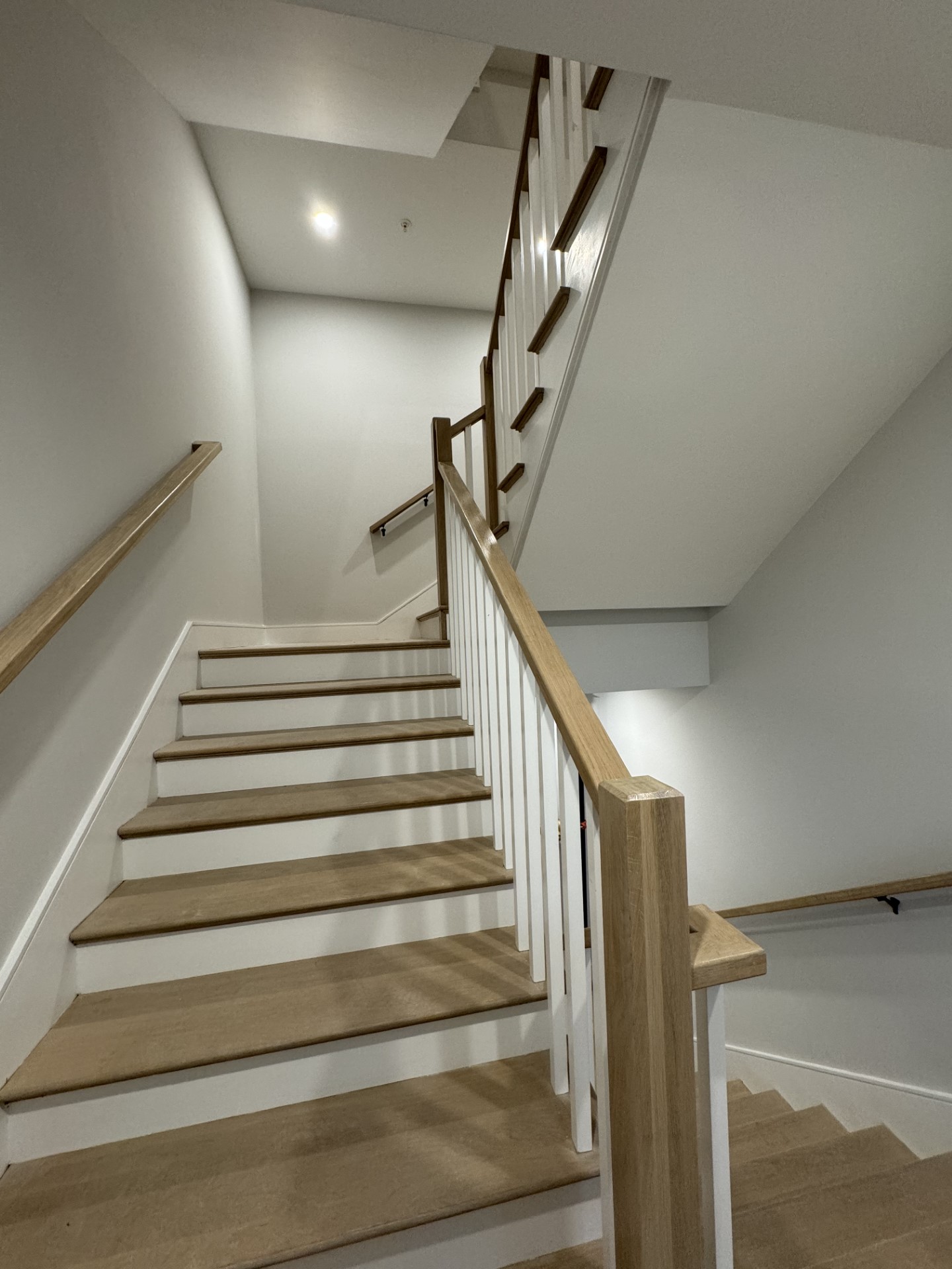 9 Everett Sq, Allston