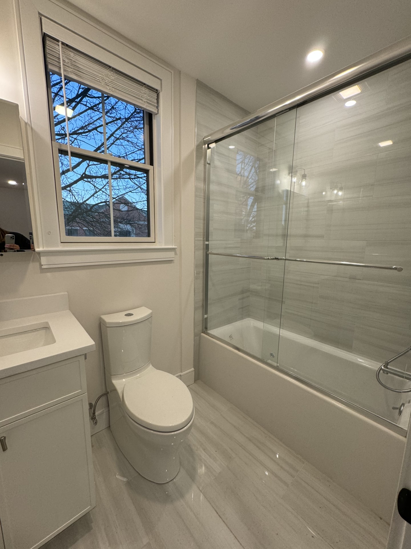 9 Everett Sq, Allston