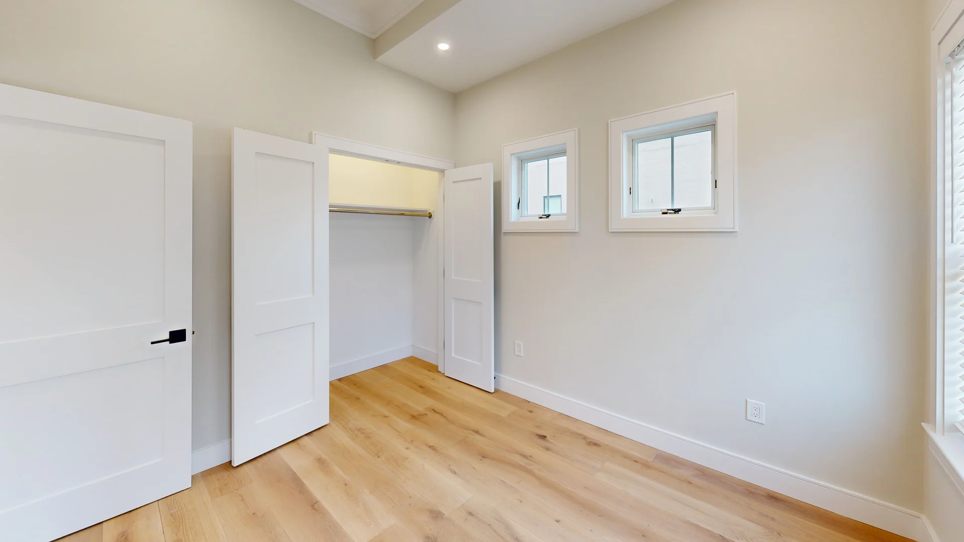 9 Everett St, Allston