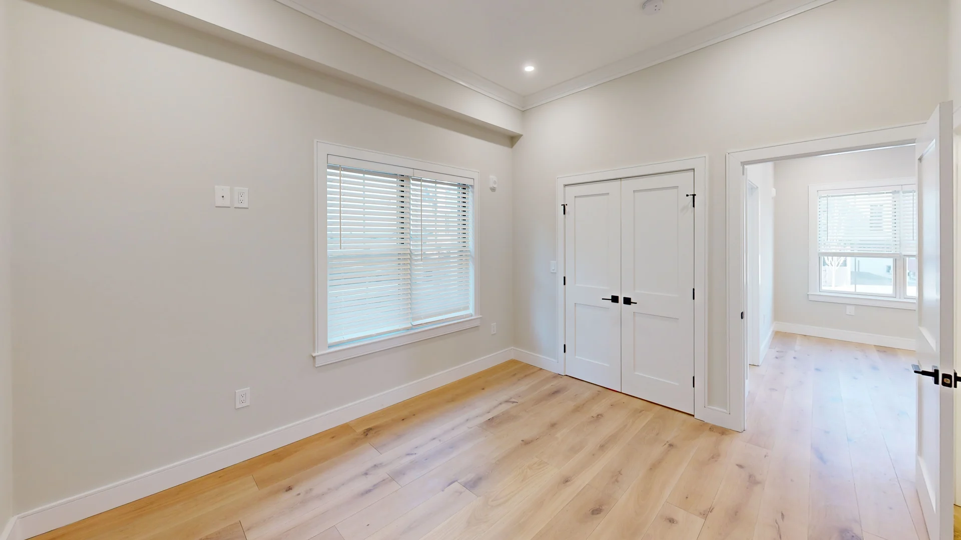 9 Everett St, Allston