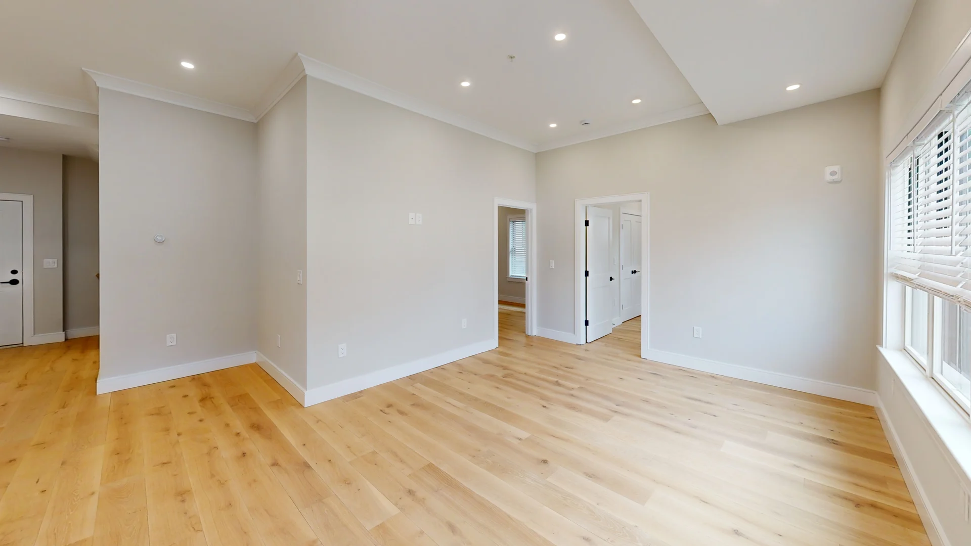 9 Everett St, Allston