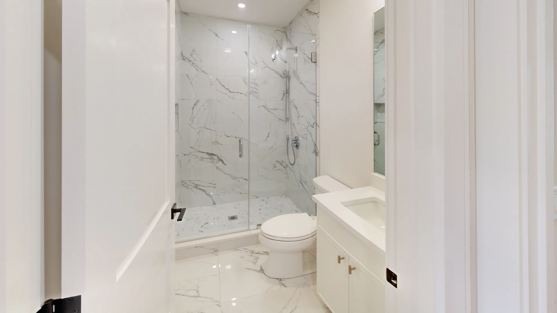 9 Everett St, Allston