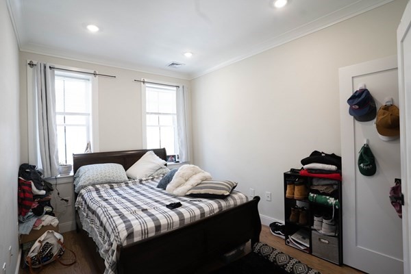 191 Porter St, East Boston